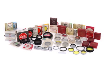 Lot 152 - A Collection of Leica Filters