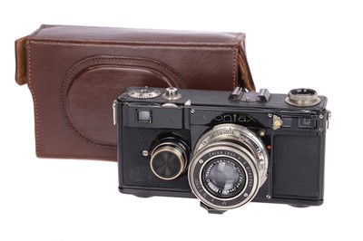 Lot 199 - A Contax Ie Rangefinder Camera