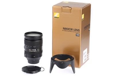 Lot 519 - A Nikon AF-S Nikkor f/3.5-5.6 28-300mm ED Lens