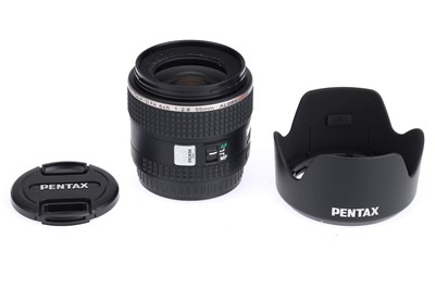 Lot 587 - An SMC-Pentax D FA 645 f/2.8 55mm AL(IF) SDM AW Lens