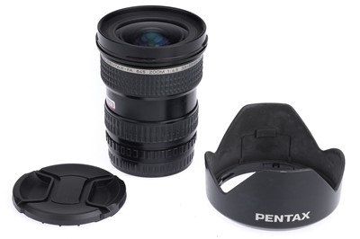 Lot 588 - An SMC-Pentax FA 645 Zoom f/4.5 33-55mm AL Lens