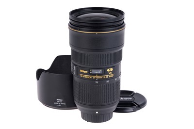 Lot 228 - A Nikon AF-S Nikkor N VR ED f/2.8 24-70mm Lens