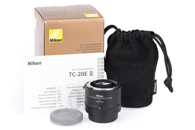 Lot 782 - A Nikon TC-20E III Teleconverter