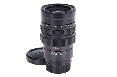 Lot 105 - A Leitz Summicron f/2 90mm Lens