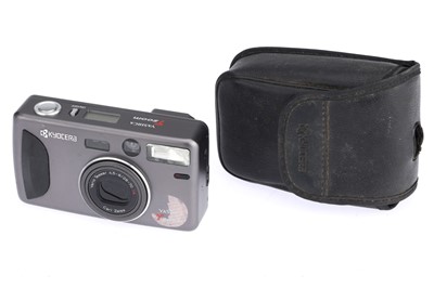 Lot 135 - A Kyocera Yashica TZoom 35mm Compact Camera