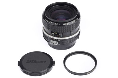 Lot 631 - A Nikon Nikkor f/2.8 28mm Ai Lens