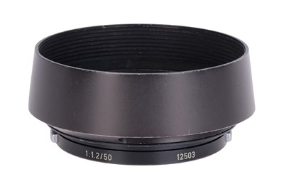 Lot 135 - A Leica Noctilux f/1.2 50mm Lens Hood