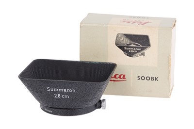 Lot 134 - A Leitz SOOBK Lens Hood