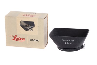 Lot 132 - A Leitz SOOBK Lens Hood