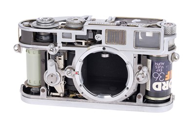 Lot 56 - A Leica M2 Cutaway Rangefinder Camera Body