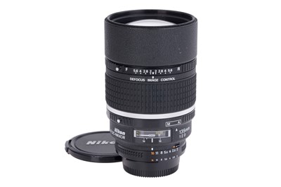 Lot 224 - A Nikon AF DC-Nikkor D f/2 135mm Lens