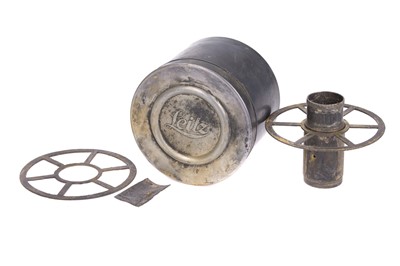 Lot 157 - A Leica CORREX Film Developing Tank