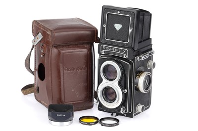 Lot 318 - A Rolleiflex 3.5T White Face TLR Camera