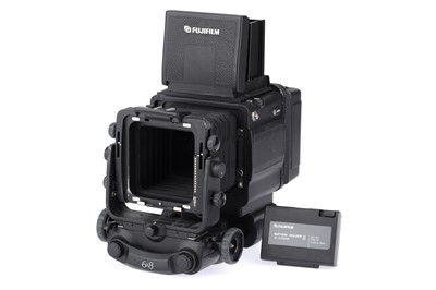 Lot 307 - A Fujifilm GX680 III Camera Body
