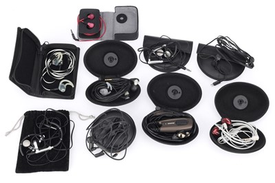 Lot 1016 - A Selection of Hi-Fi Earbuds