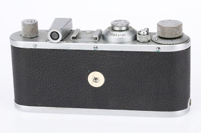 Lot 6 - A Leica Standard Model E 35mm Camera