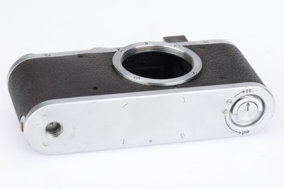 Lot 6 - A Leica Standard Model E 35mm Camera