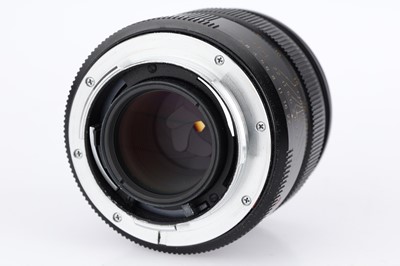 Lot 39 - A Leitz Elmarit-R f/2.8 90mm Lens