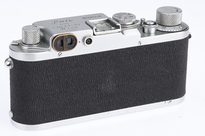 Lot 13 - A Leica IIIc 35mm Rangefinder Camera Body