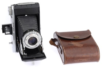 Lot 327 - A Kershaw Curlew-III Medium Format Folding Camera