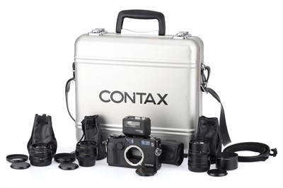 Lot 273A - A Contax G2 Rangefinder Outfit