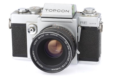 Lot 143 - A Topcon RE 35mm SLR Camera