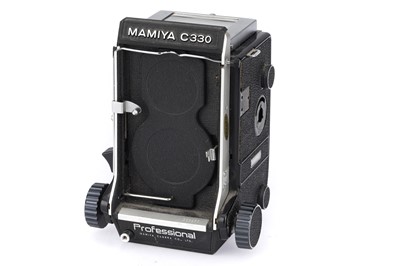 Lot 315 - A Mamiya C330 Professional Medium Format TLR Body