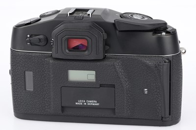 Lot 13 - A Leitz Leica R8 SLR Camera Body