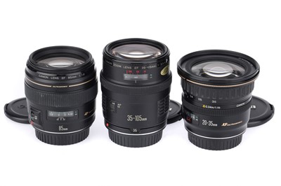 Lot 422 - A Group of Canon EF Lenses