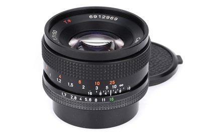 Lot 432 - A Carl Zeiss Planar f/1.7 50mm T* Lens