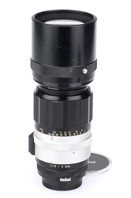 Lot 464 - A Nikon Nikkor-H Auto f/4.5 300mm Lens