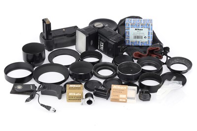 Lot 735 - A Selection of Nikon Accessories