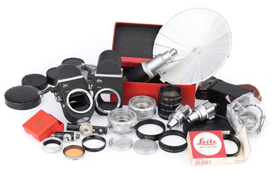 Lot 71 - A Selection of Leica Accessories