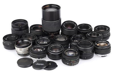 Lot 473 - A Mixed Selection of Camera Lenses