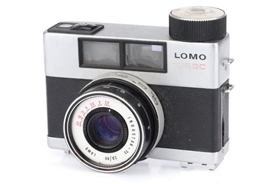 Lot 125 - A Lomo 135BC 35mm Clockwork Camera