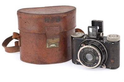 Lot 388 - A Nagel Dr. August Rolloroy 127 Viewfinder Camera
