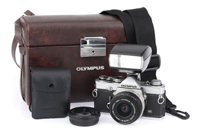 Lot 262 - An Olympus OM-1N 35mm SLR Camera