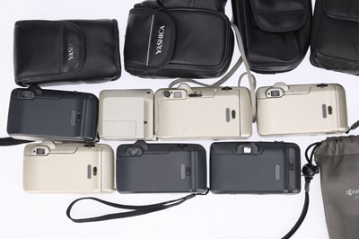 Lot 62 - A Selection of Yashica Zoomate 35mm Compact Cameras