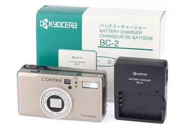 Lot 282 - A Contax TVS Digital Compact Camera