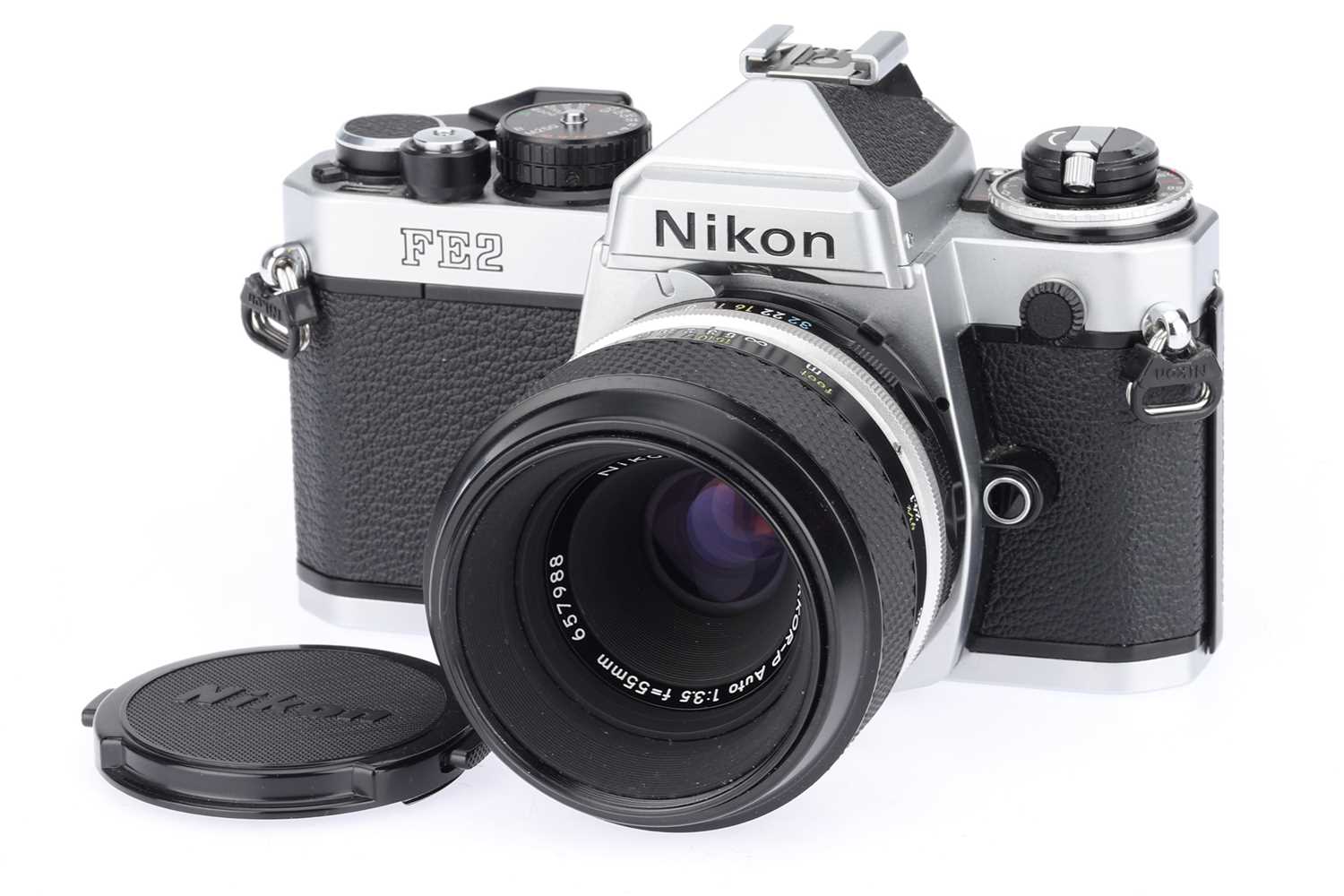 Lot 31 - A Nikon FE2 35mm SLR Camera