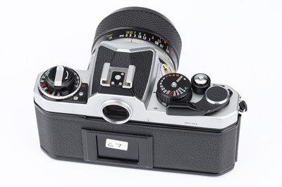 Lot 31 - A Nikon FE2 35mm SLR Camera