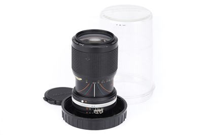 Lot 487 - A Zoom-Nikkor 35-105mm Lens