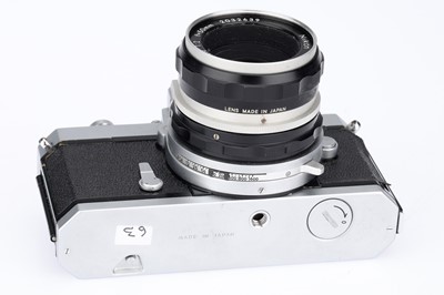 Lot 33 - A Nikon Nikkormat FT 35mm SLR Camera