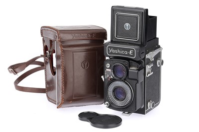 Lot 358 - A Yashica E Medium Format TLR Camera