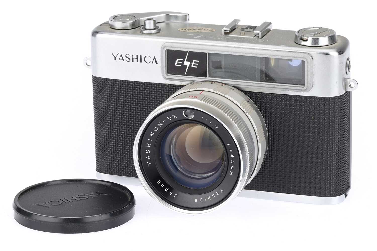 Lot 74 - A Yashica Minimatic-EL 35mm Rangefinder Camera