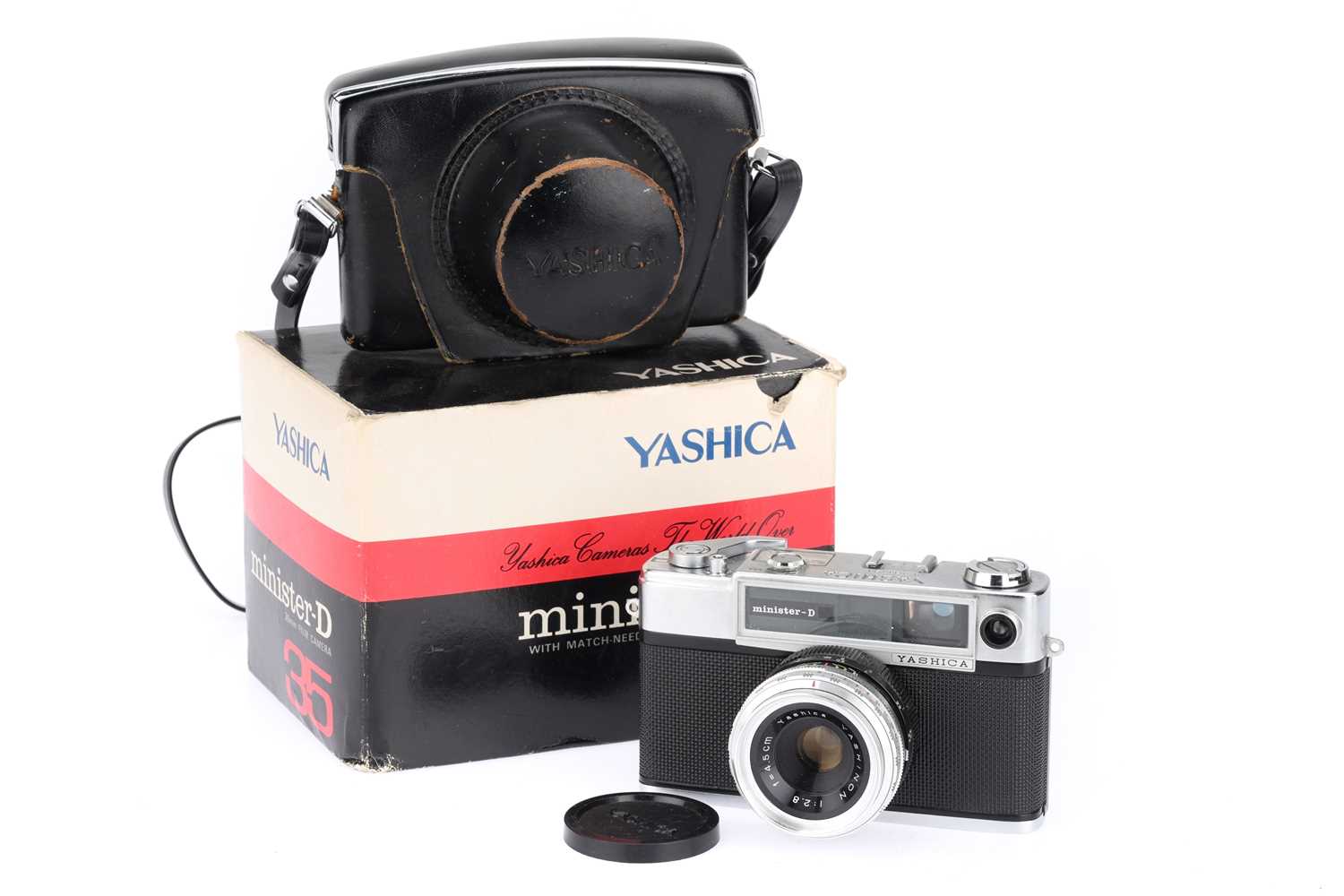 Lot 80 - A Yashica Minister D 35mm Rangefinder Camera
