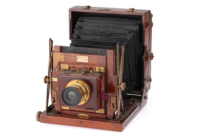 Lot 537 - A "Sanderson" Half-plate Mahogany Camera