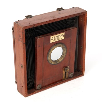 Lot 331 - A Dawkins & Co. Half Plate Mahogany Field Camera