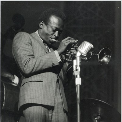 Lot 48 - DAVID REDFERN, Miles Davis
