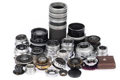 Lot 495 - A Selection of Camera Lenses